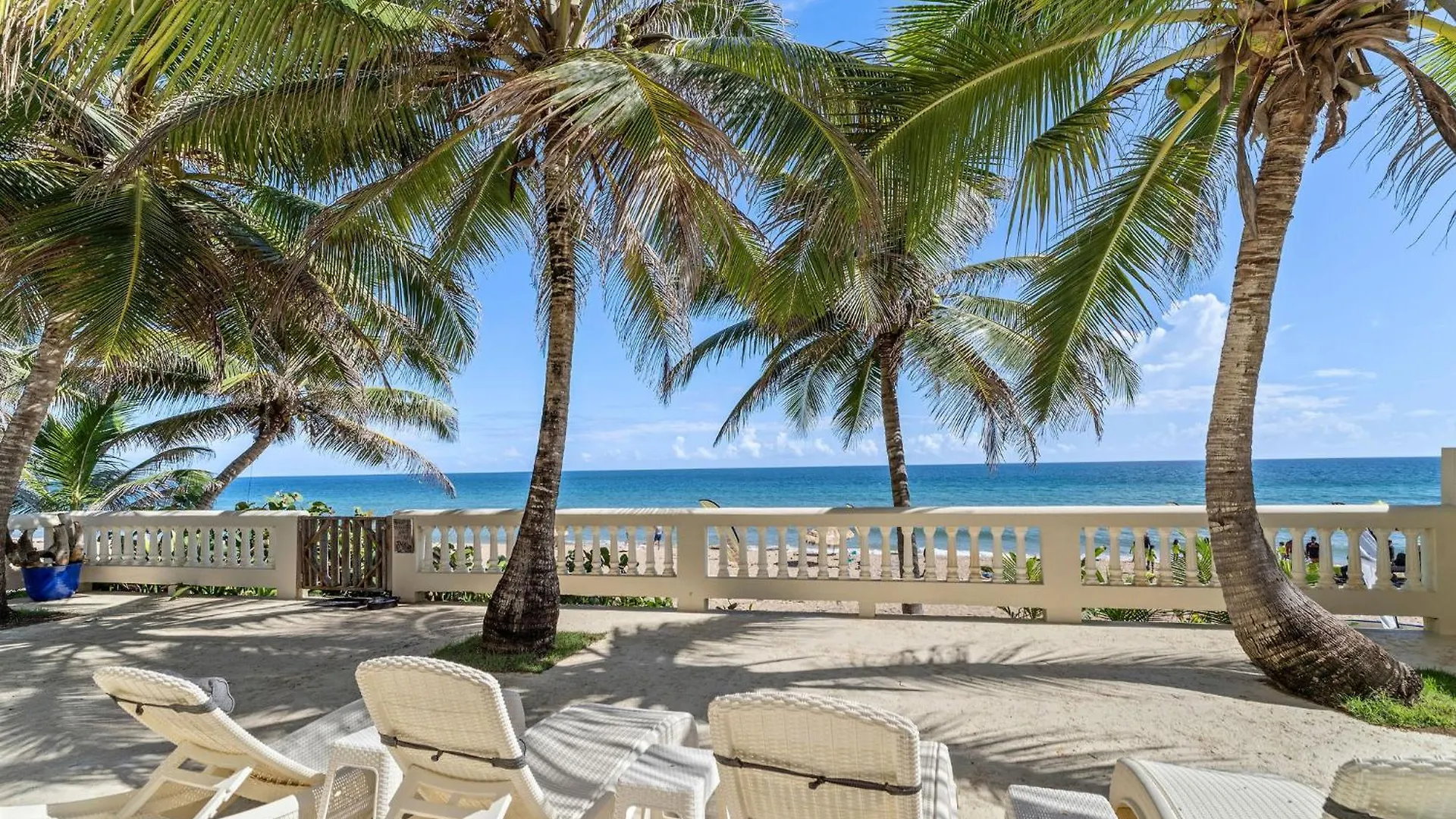 Sandy Beach Villa - Spectacular Setting On The Beach Rincón
